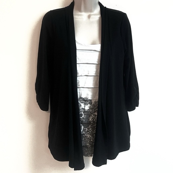 AB Studio 2 in 1 cardigan blouse top black white pullover medium stretchy floral - Picture 1 of 9